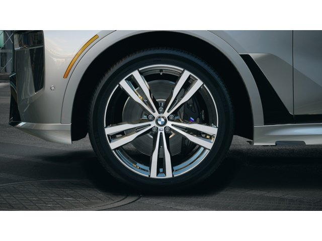 New 2027 Skyscraper Grey Metallic BMW  image 7