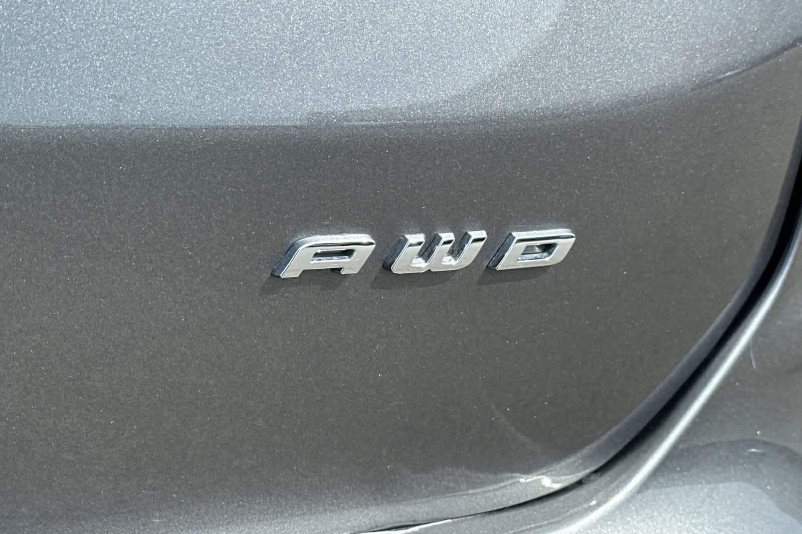 Used 2024 Carbonized Gray Metallic Ford SEL image 32
