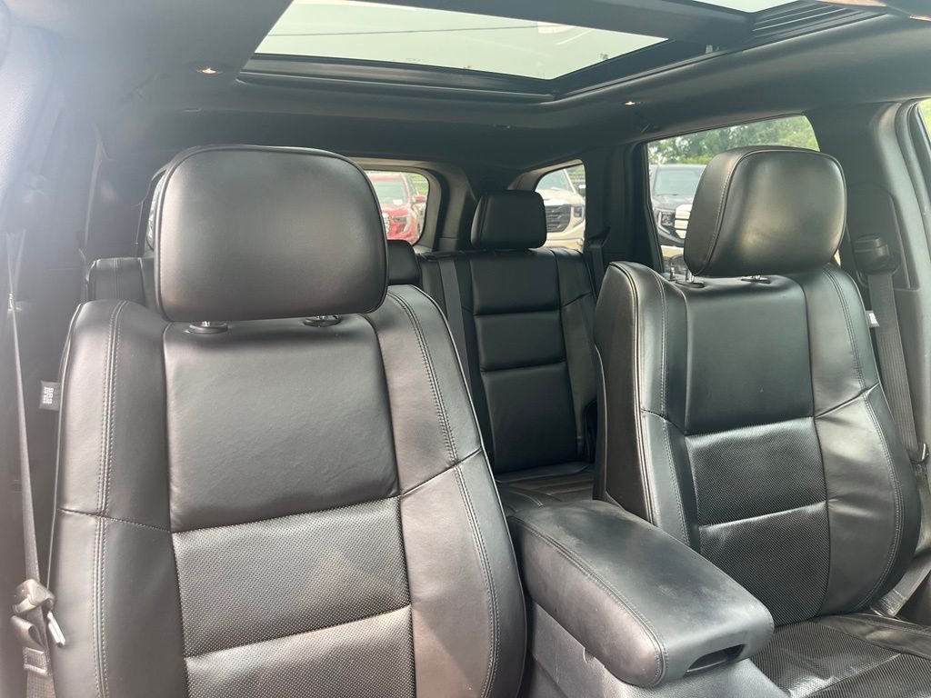 Used 2018 Diamond Black Jeep Overland image 42