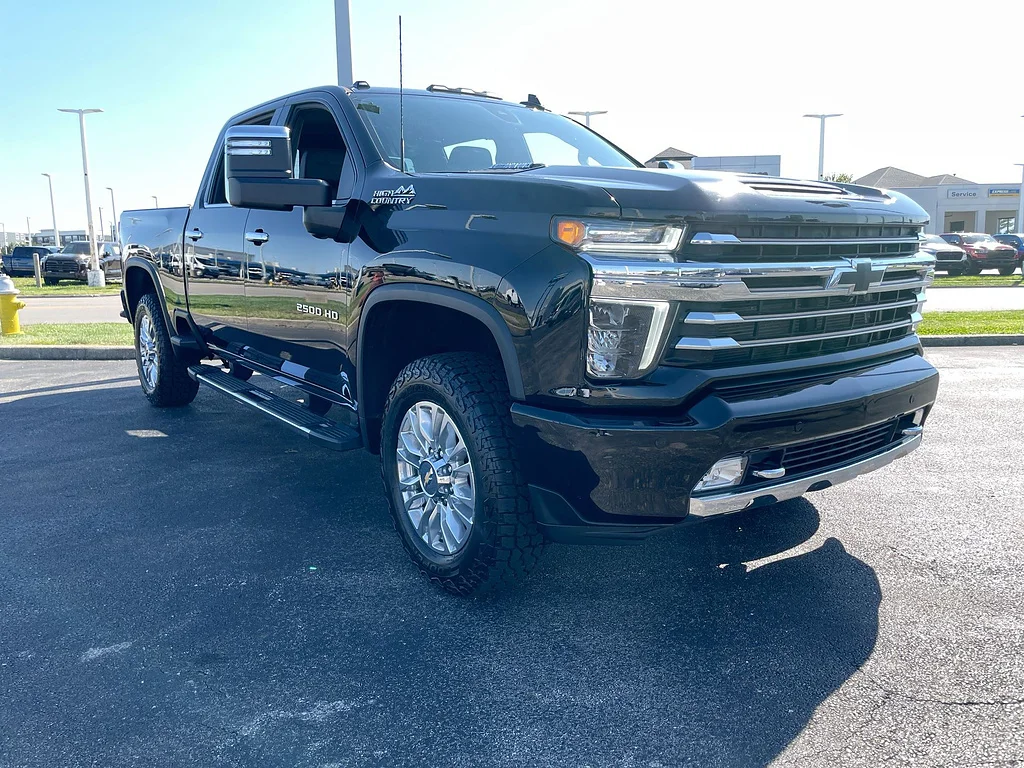 Used 2022 Black Chevrolet High Country image 36
