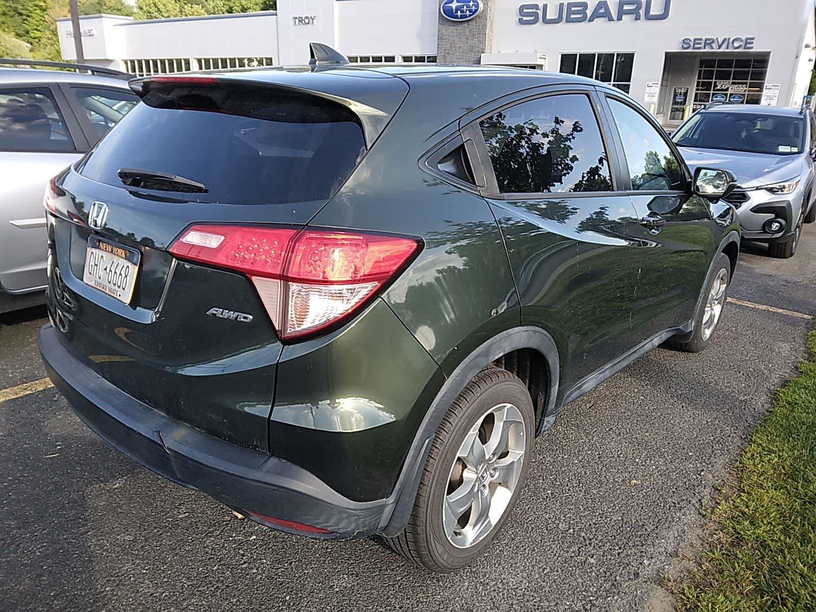 Used 2017  Honda EX image 3