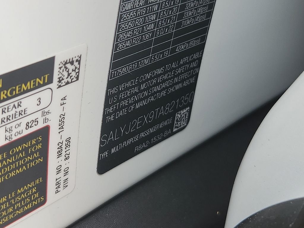 Used 2026 Fuji White Land Rover S image 26