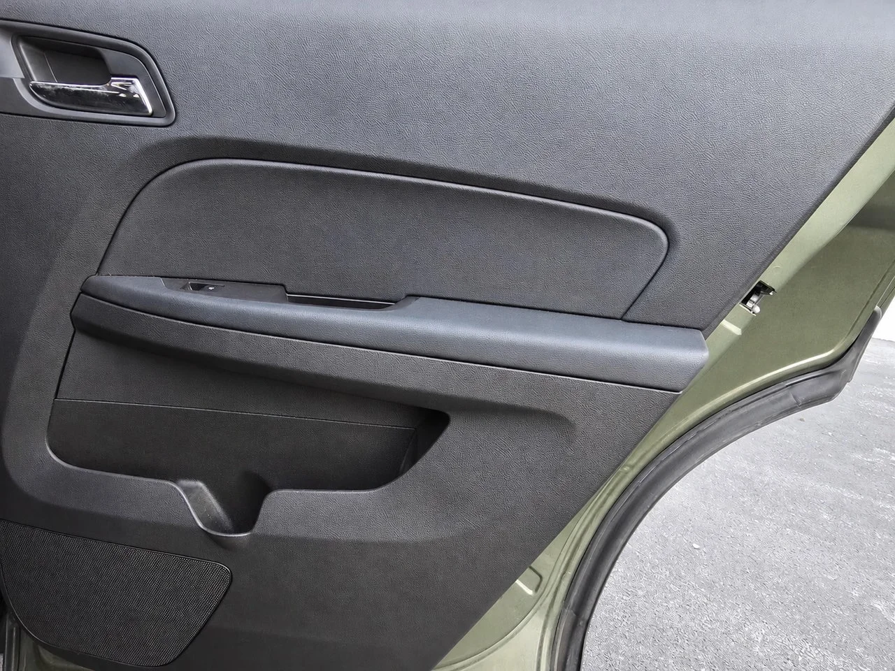 Used 2015 Sea Grass Chevrolet LT w/1LT image 36