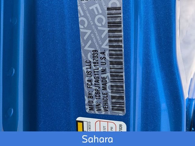 New 2026 Hydro Blue Pearl-Coat Exterior Paint Jeep Sahara image 30