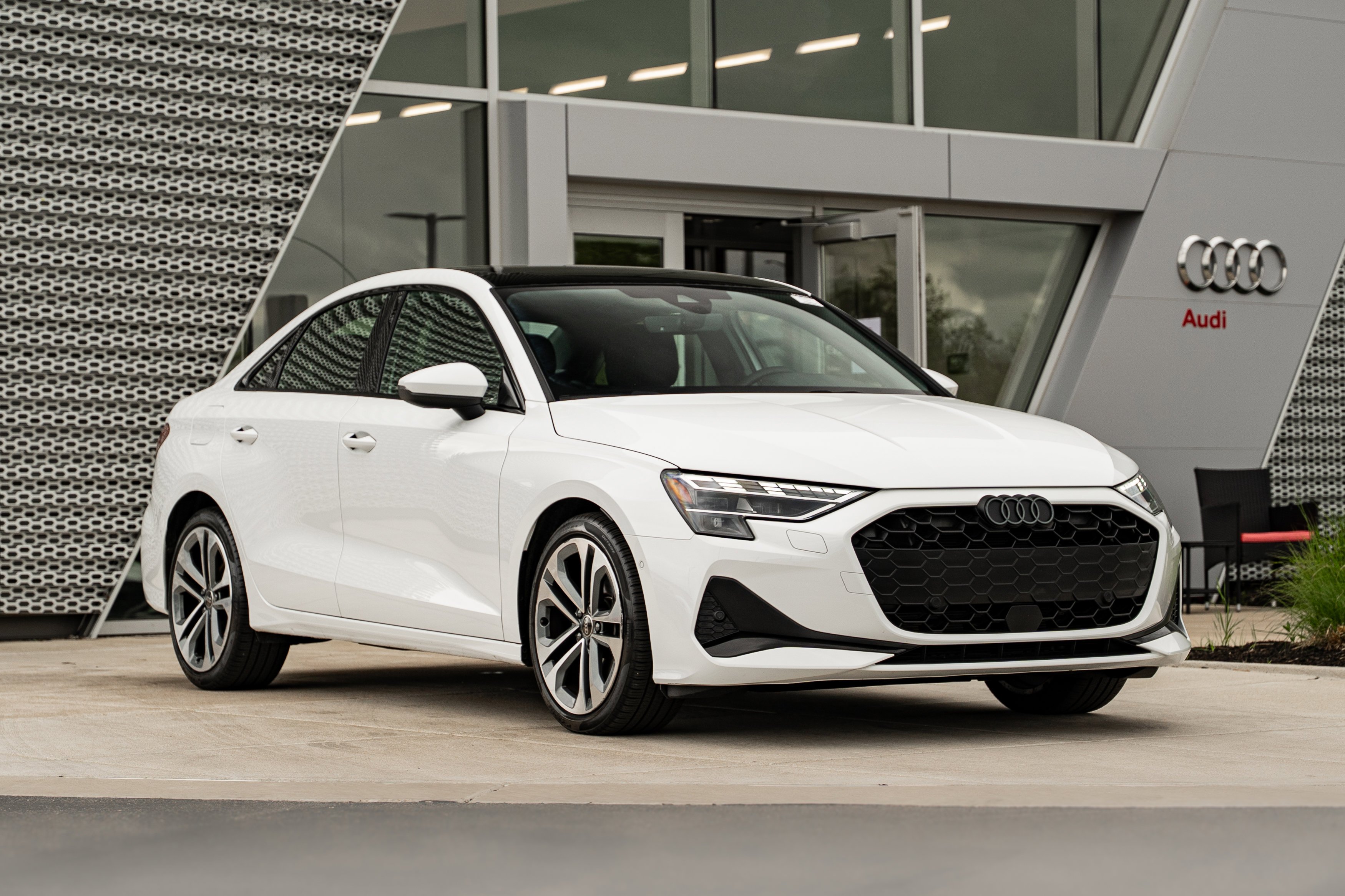 2025 Audi A3 40 TFSI Premium quattro S tronic's photo