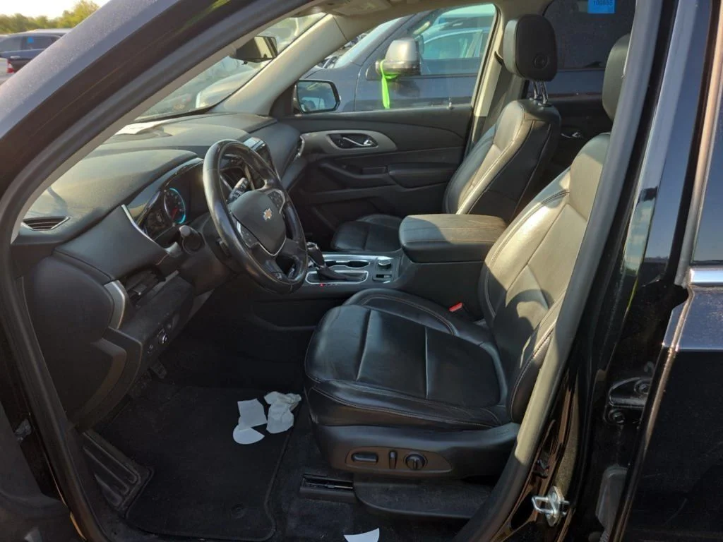 Used 2018 Black Chevrolet 3LT image 7