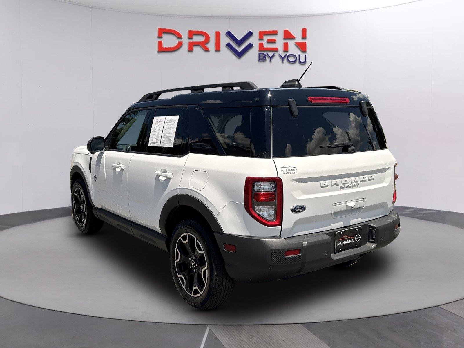 Used 2025 Oxford White Ford Outer Banks image 5
