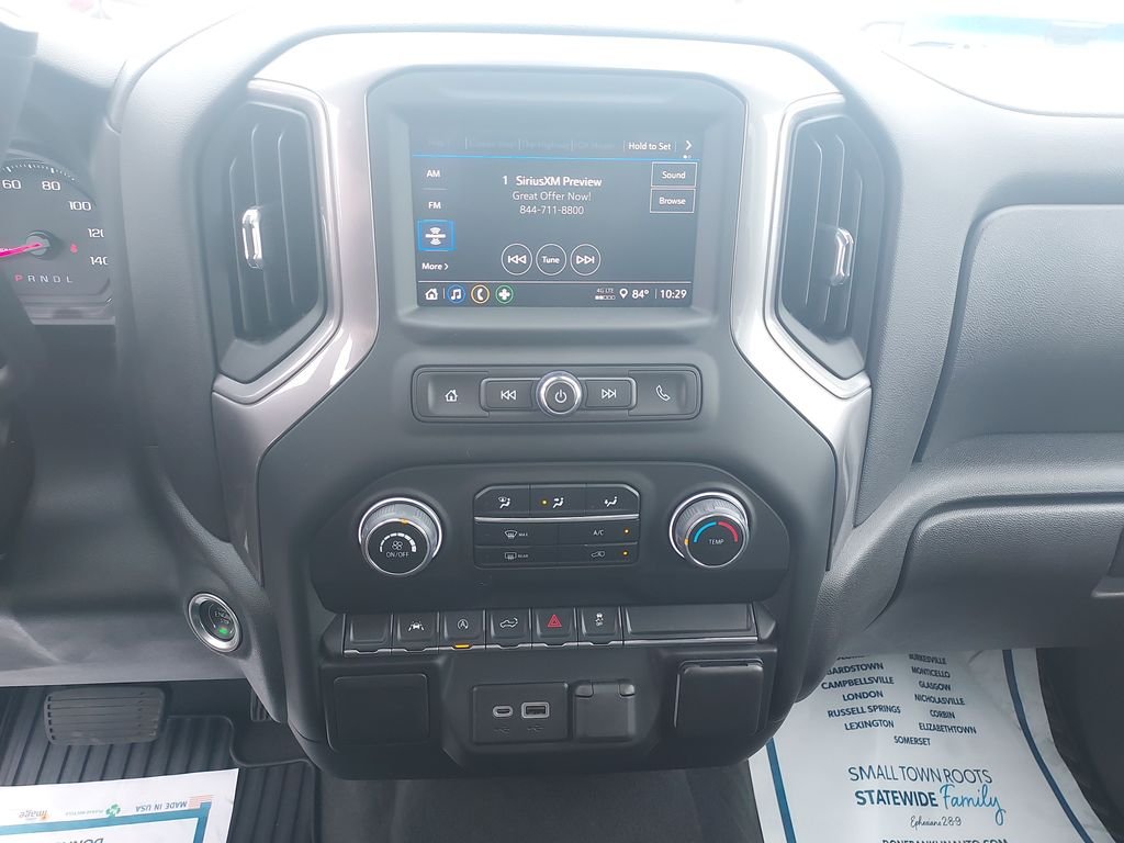 Used 2023 White Chevrolet Custom image 21