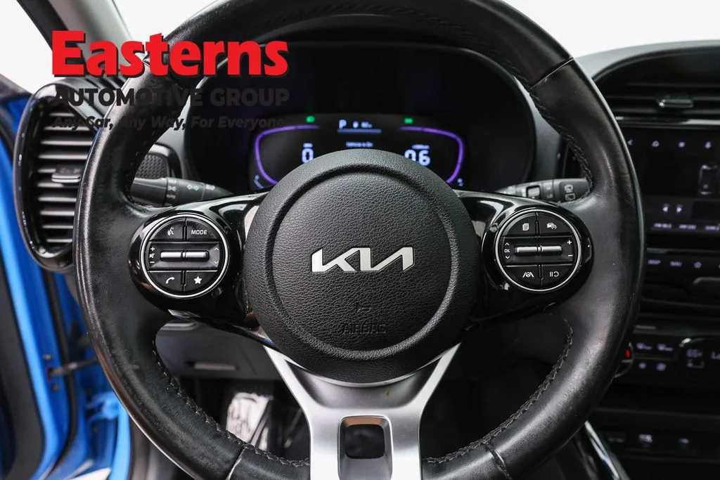 Used 2023 Blue Kia EX image 10