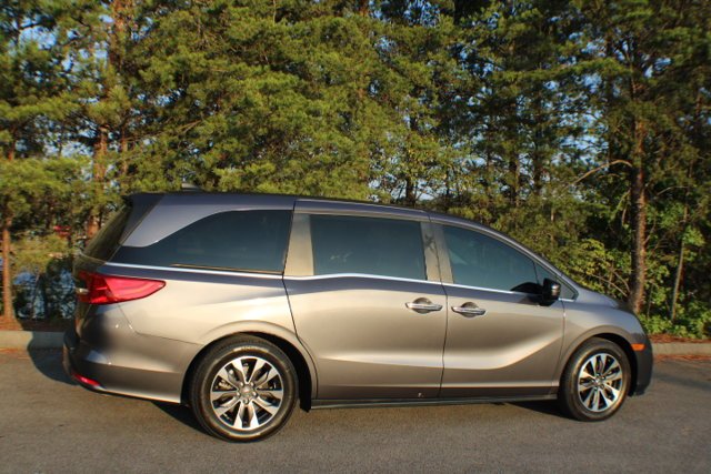 Used 2022 Modern Steel Metallic Honda EX-L image 2