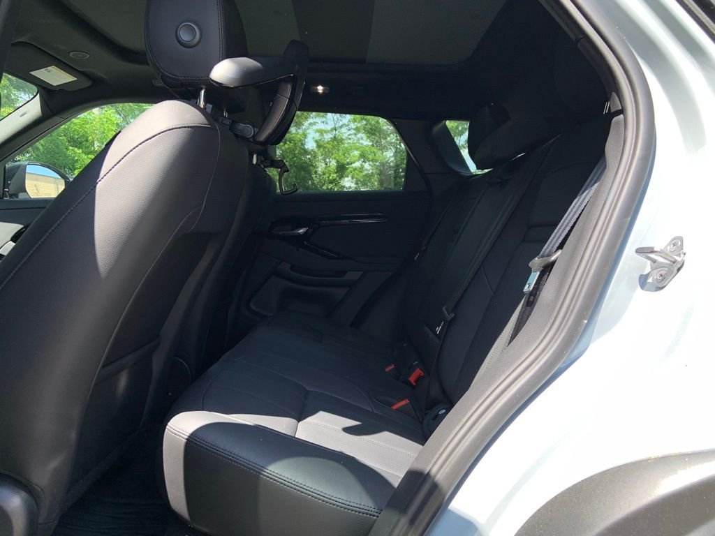 Used 2024 Gray Land Rover S image 16