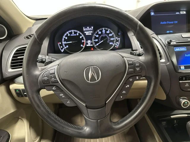 Used 2018 White Diamond Pearl Acura Advance Package image 14