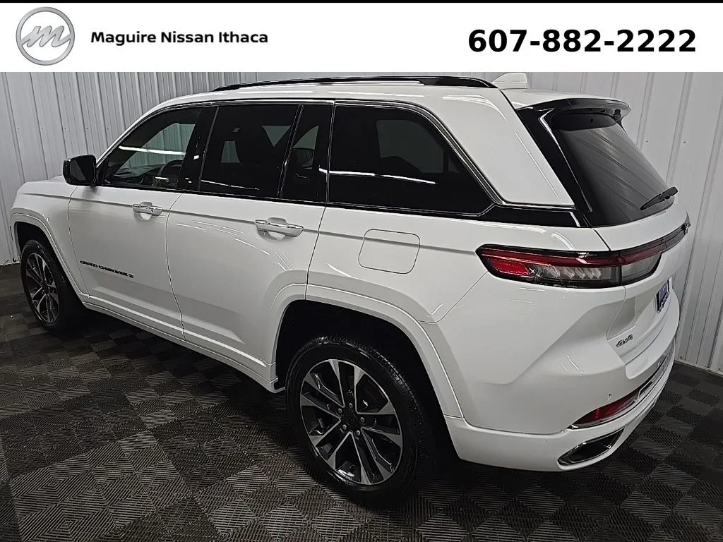 Used 2023 White Jeep Overland image 10