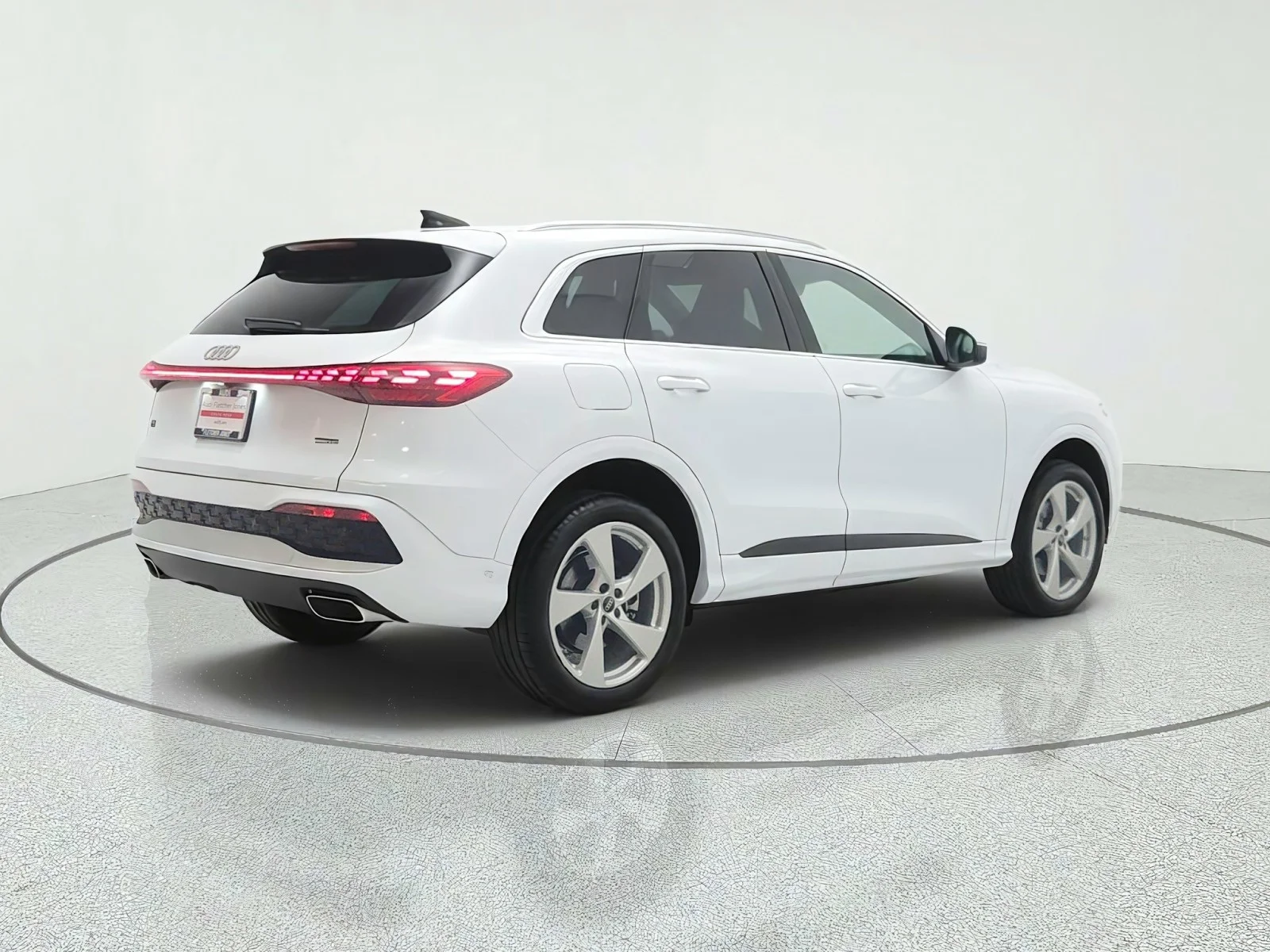 Used 2025 Glacier White Metallic Audi Premium Plus image 5