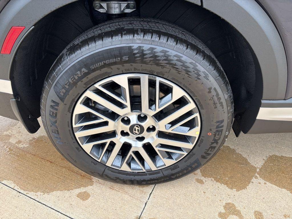 New 2026  Hyundai SEL Premium FWD image 11