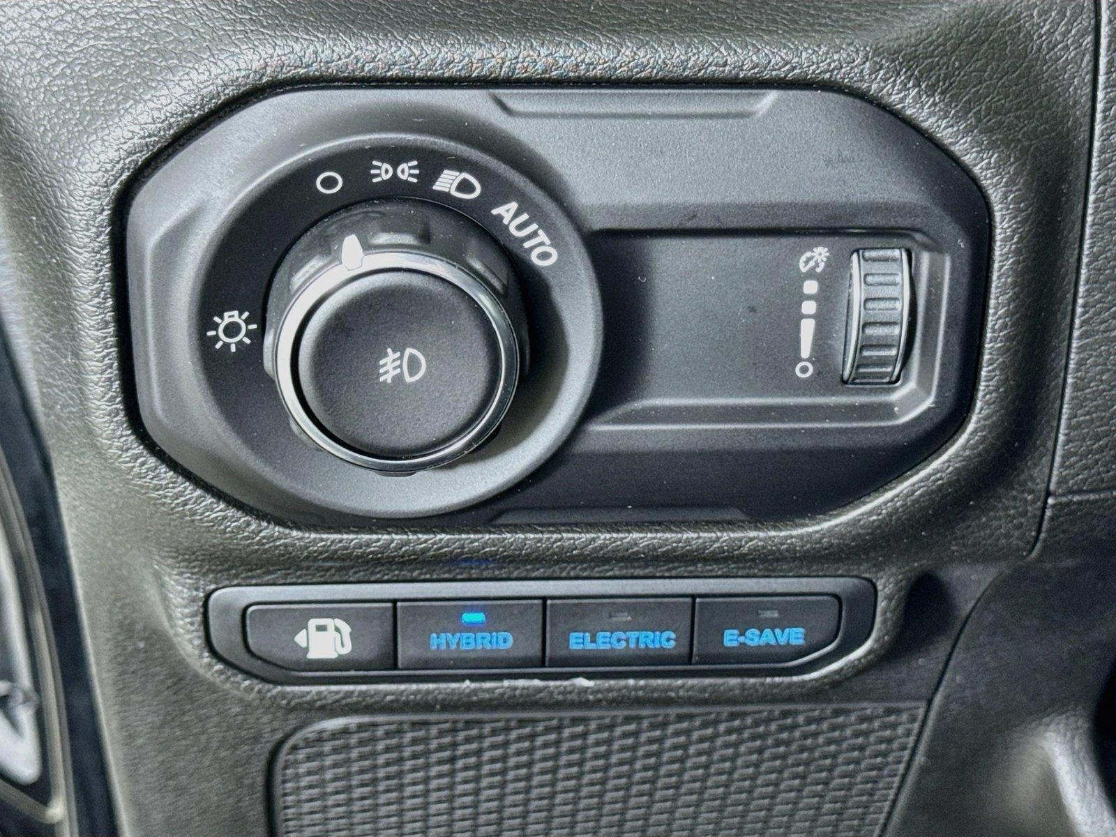 Used 2023 Black Clearcoat Jeep Sahara image 10