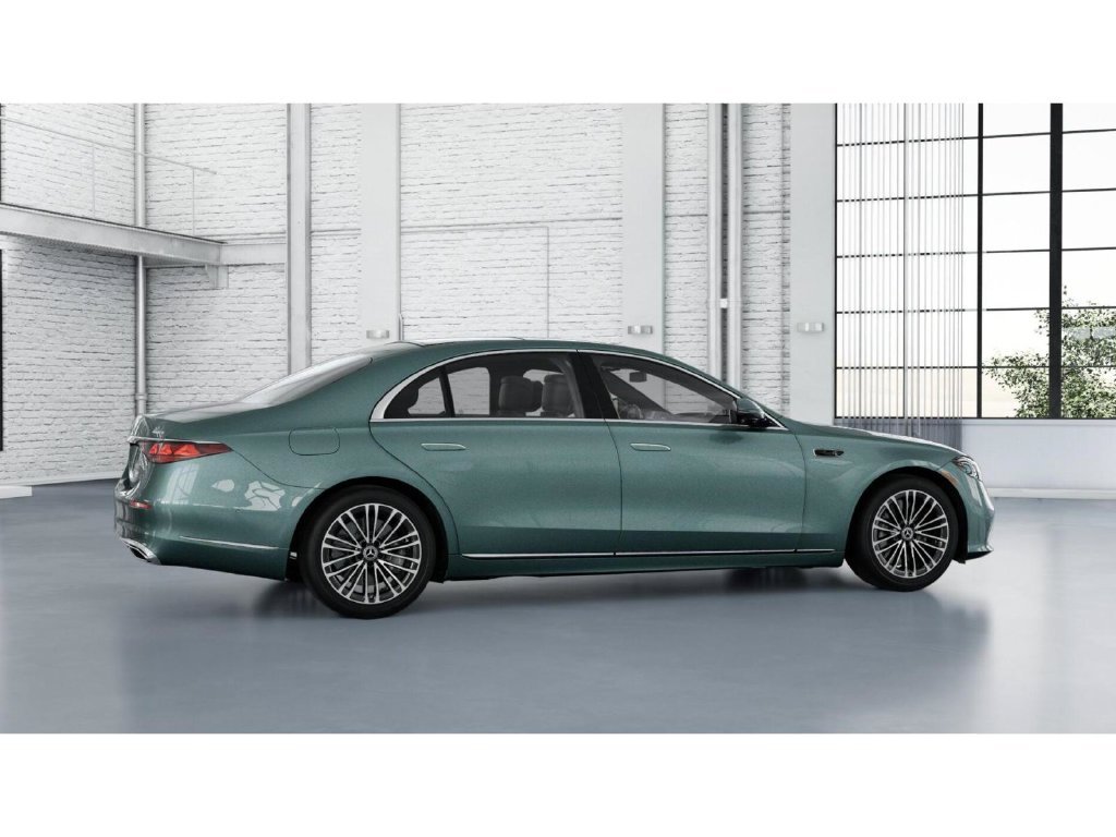 New 2027 Verde Silver Metallic Mercedes-Benz S 580 image 18