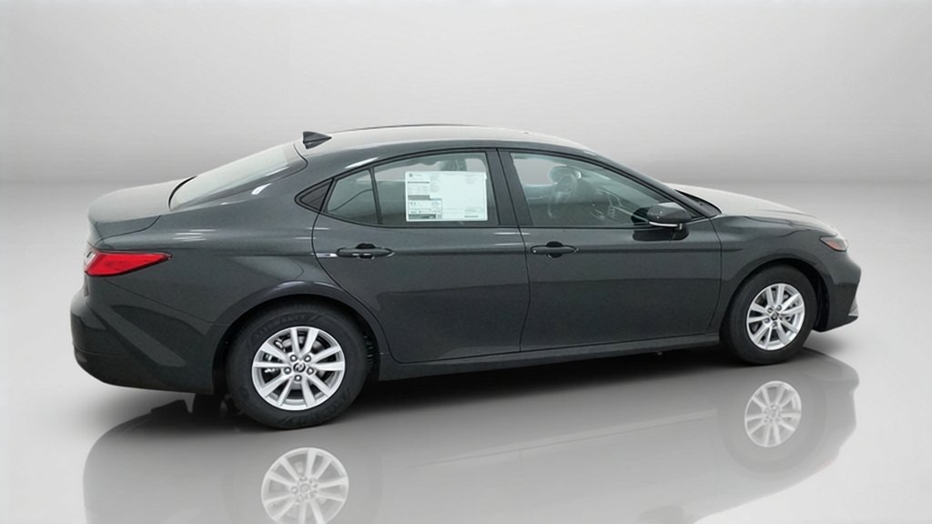 New 2027 Underground Toyota LE image 8