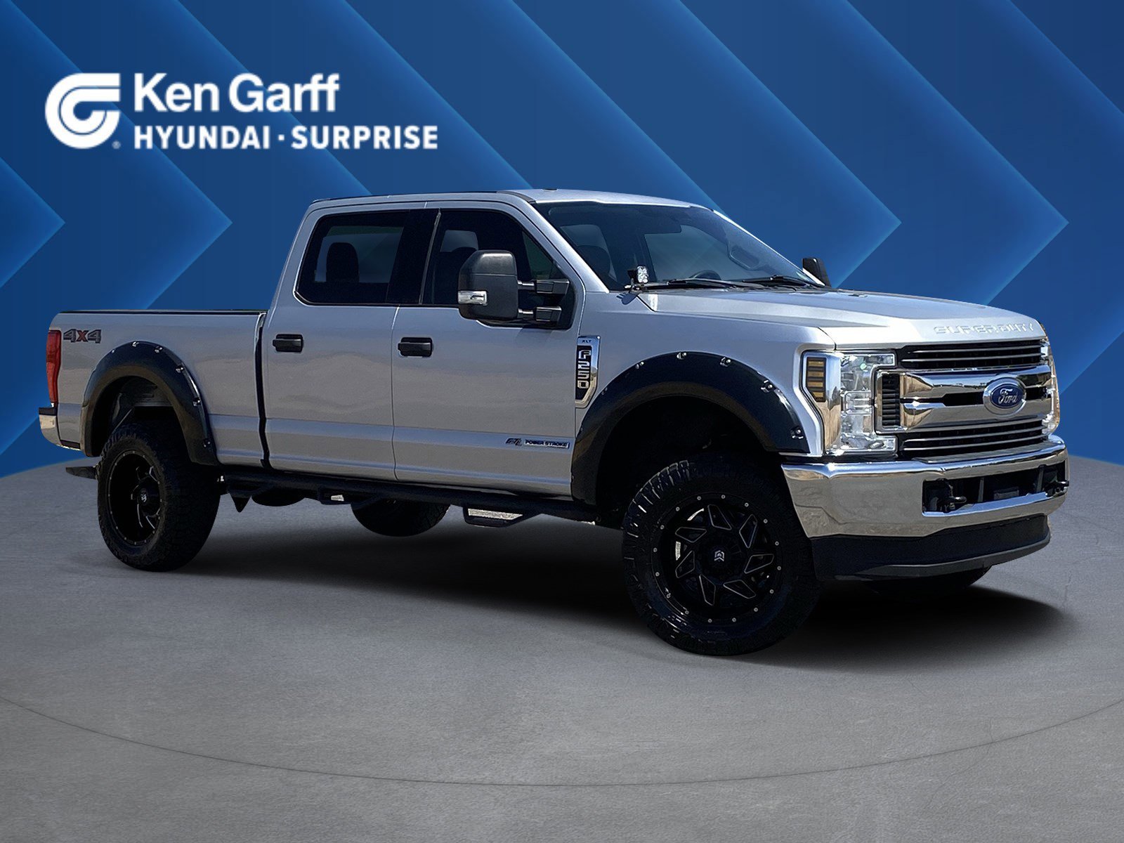2018 Ford F-250 XLT 4x4 Crew Cab 8' Box's photo