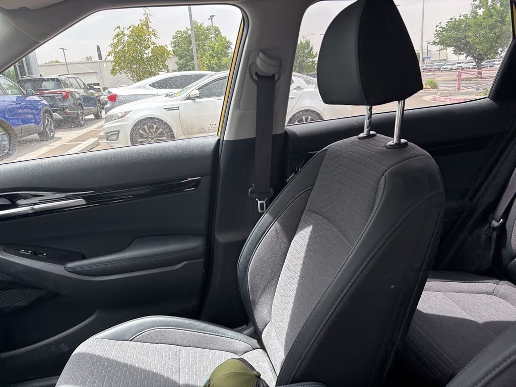 Certified Used 2022 Yellow Kia S image 30