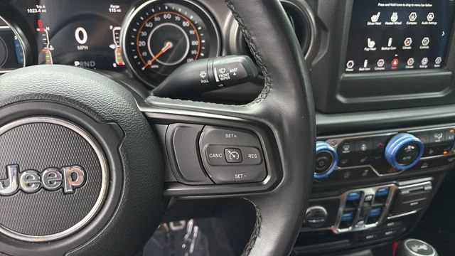Used 2022 Blue Jeep Sport S 4x4 image 23