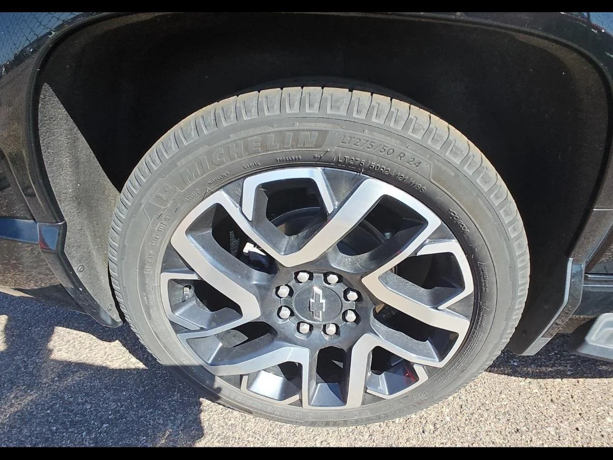 Used 2024 Black Chevrolet RST image 24