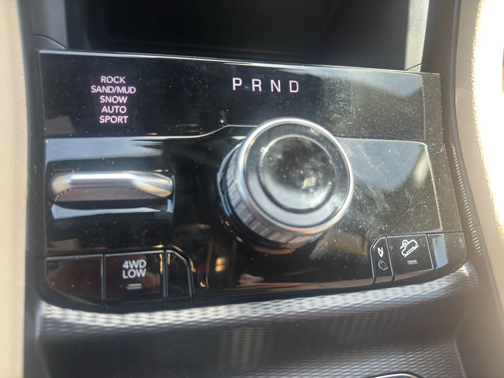 Used 2024 Bright White Clearcoat Jeep Limited image 23