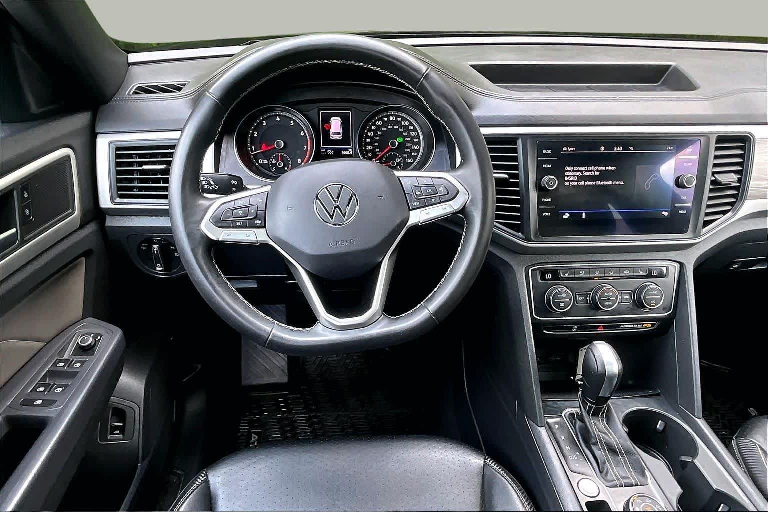 Used 2021 Platinum Gray Metallic Volkswagen 3.6L V6 SE w/Technology image 6
