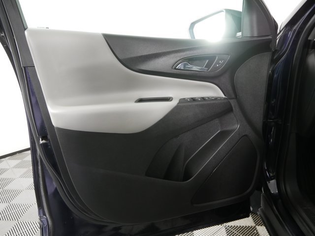 Used 2020 Midnight Blue Metallic Chevrolet LT image 8