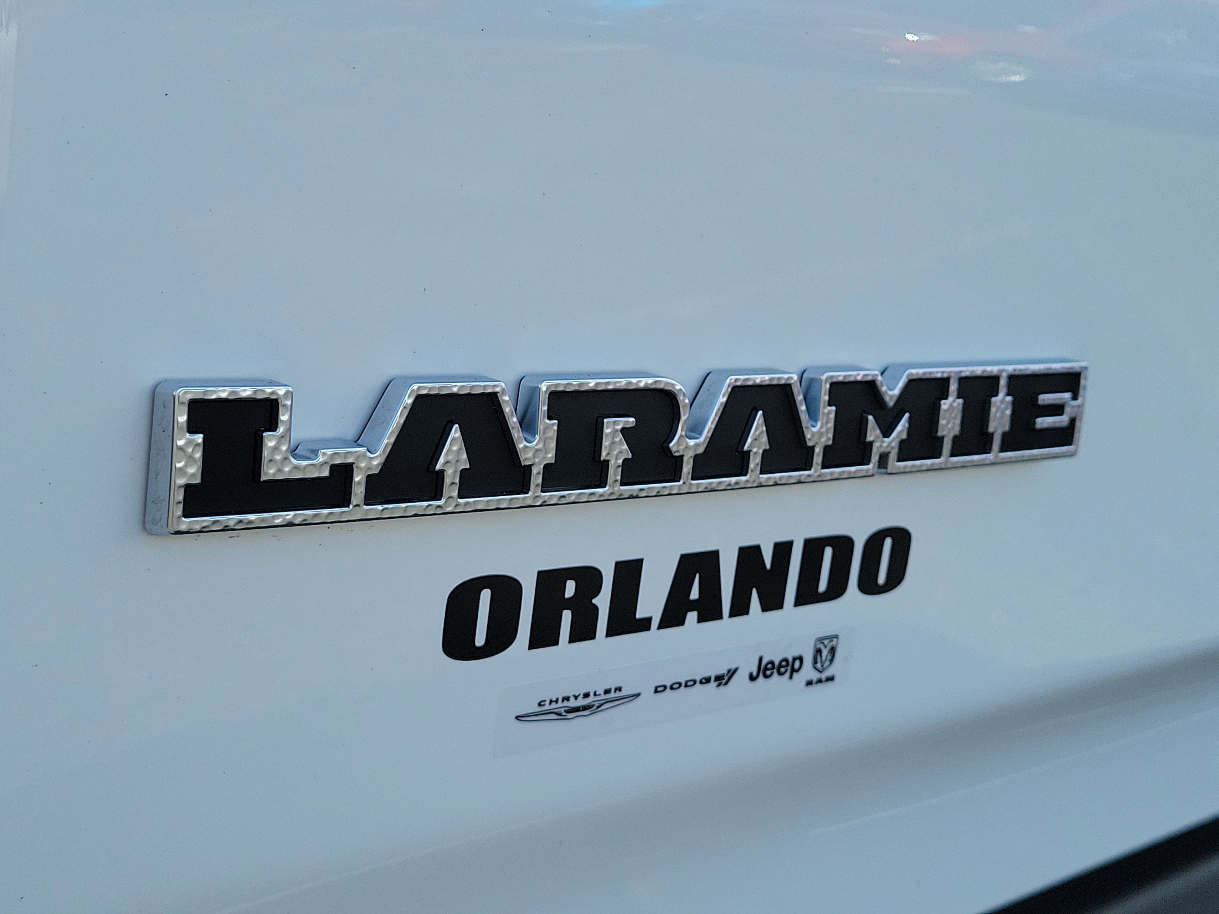 New 2026 Bright White Clear-Coat Exterior Paint RAM Laramie image 6