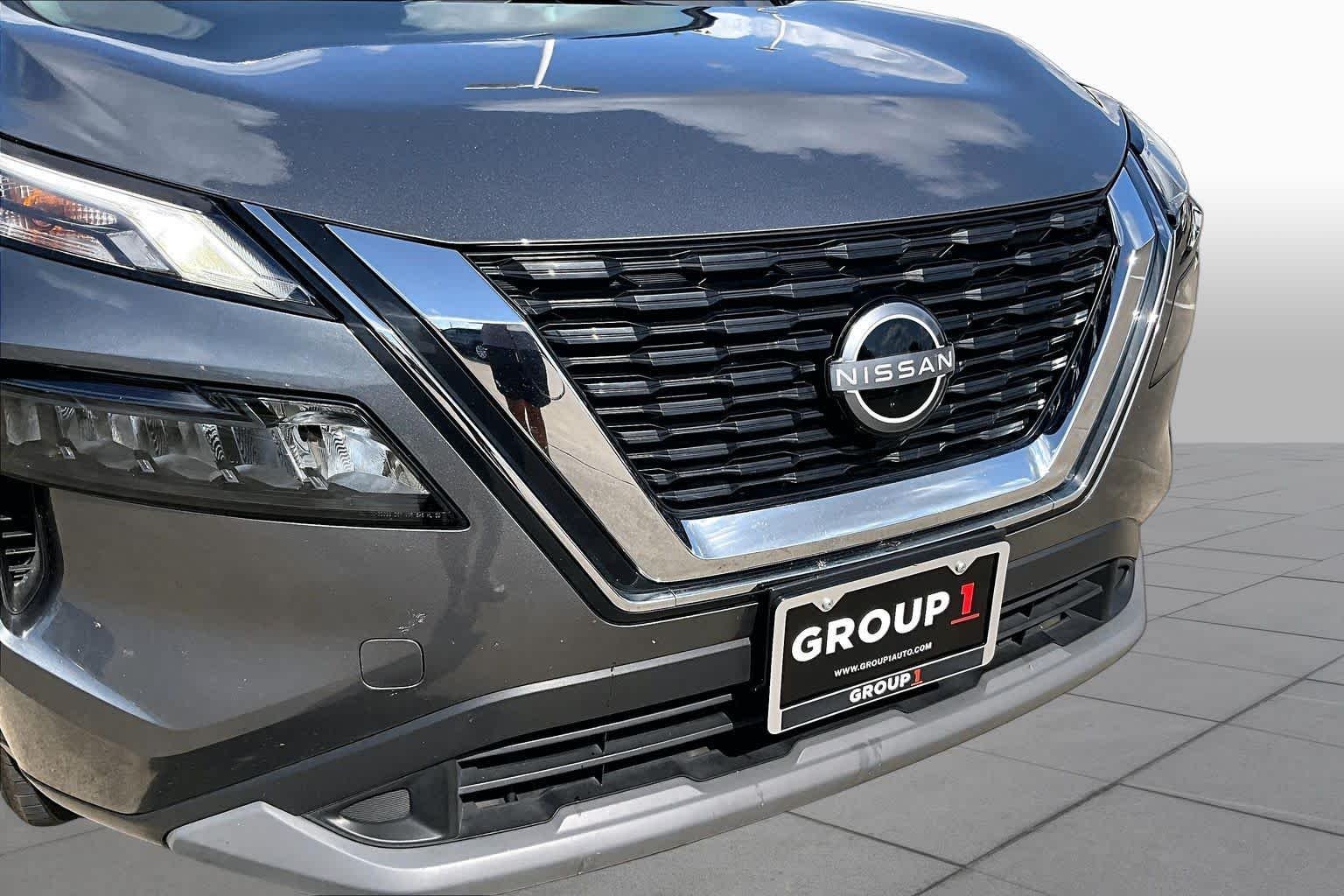 Used 2023 Gun Metallic Nissan S image 27