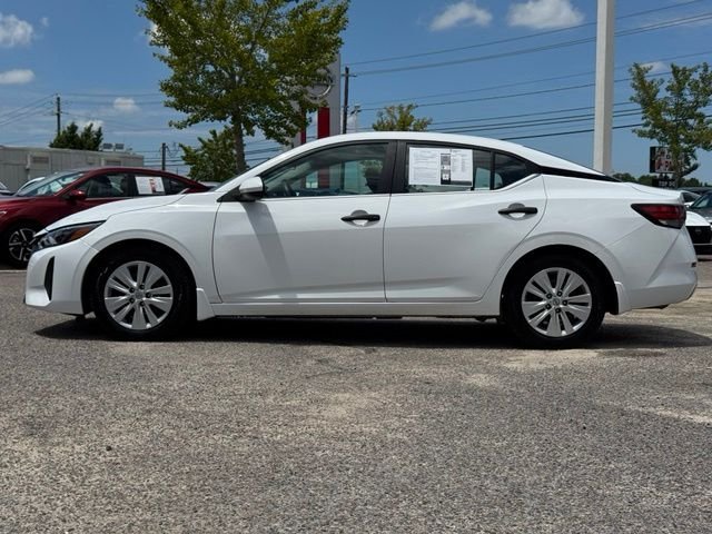 Used 2024 White Nissan S image 4