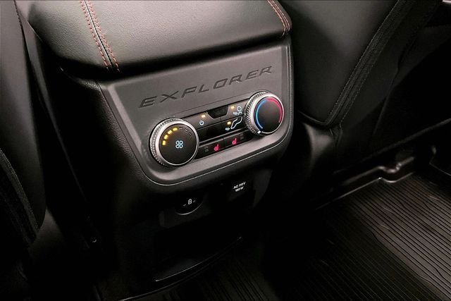 2026 Ford Explorer ST - Photo 34