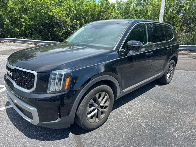 2024 Kia Telluride LX