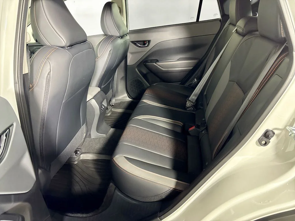 New 2026 CRYSTAL WHITE PEARL Subaru Limited image 20