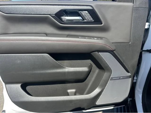 2026 GMC Yukon XL AT4 Ultimate - Photo 26