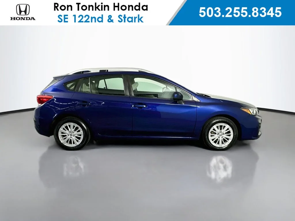 Used 2018 Lapis Blue Pearl Subaru 2.0i Premium image 10