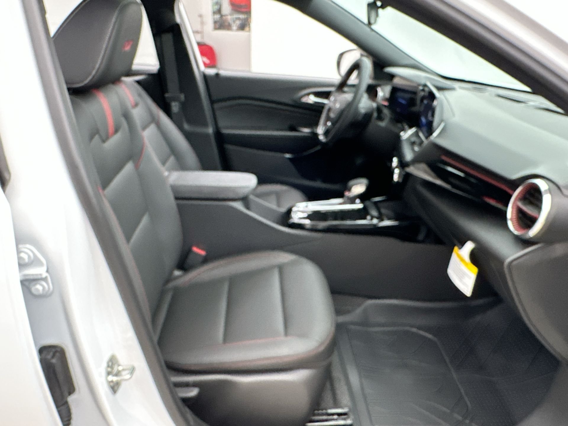 2026 Chevrolet Trax RS - Photo 83