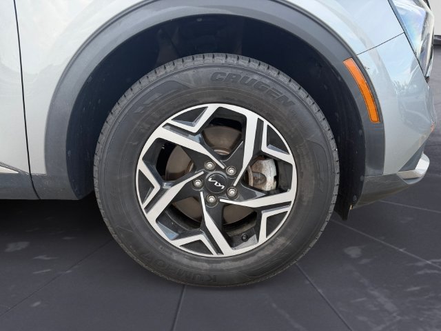 Certified Used 2023 Gray Kia LX image 85