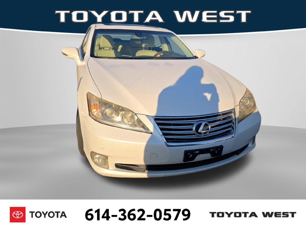 Used 2010  Lexus 350 image 3