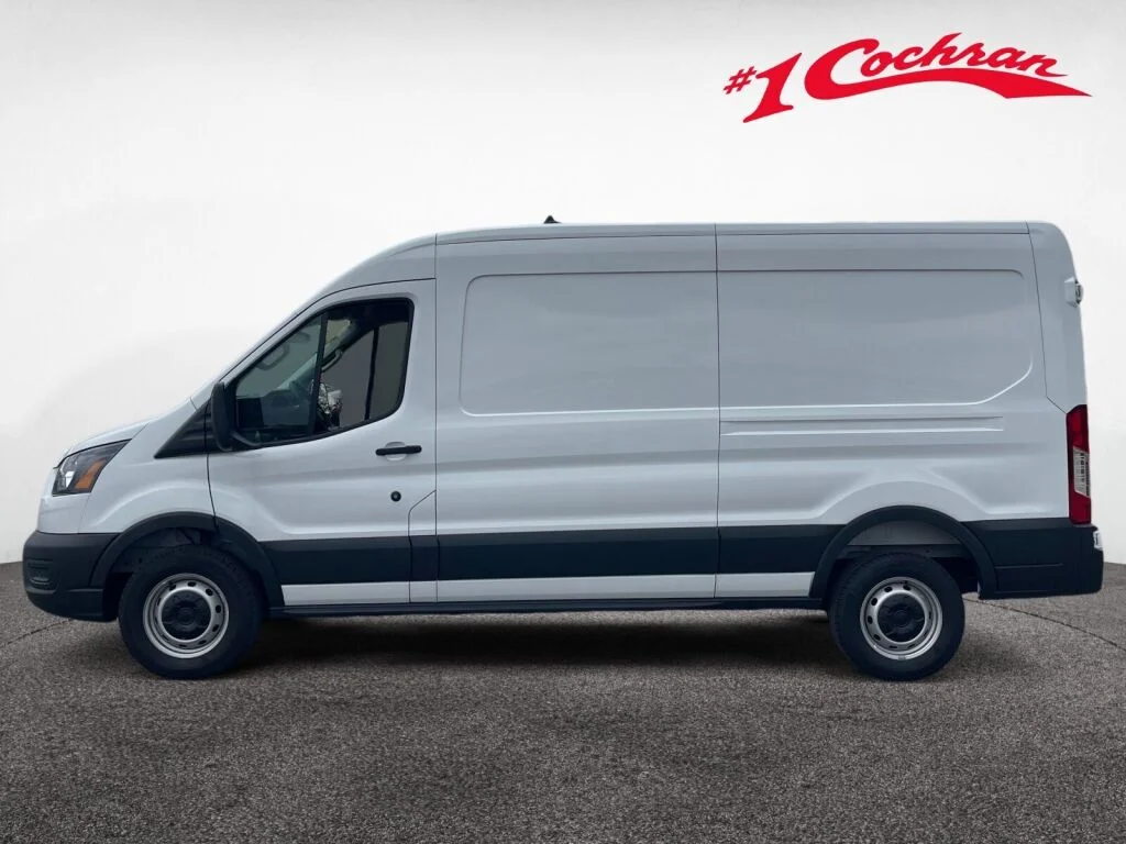 Certified Used 2025 Oxford White Ford  image 19