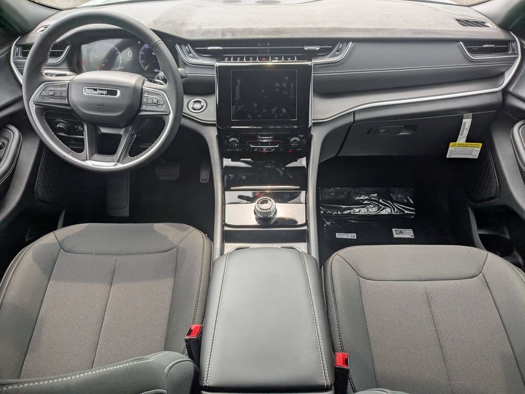 2025 Jeep Grand Cherokee L Laredo - Photo 17