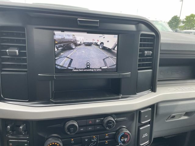 New 2026 Oxford White Ford F-450® XL image 9