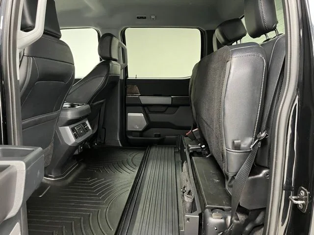 Used 2025 Black Ford Lariat image 48