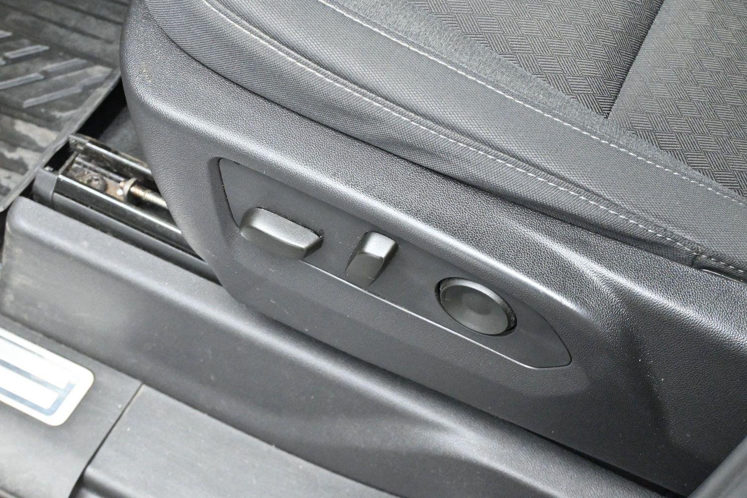Used 2024 Summit White Chevrolet LT Trail Boss image 14
