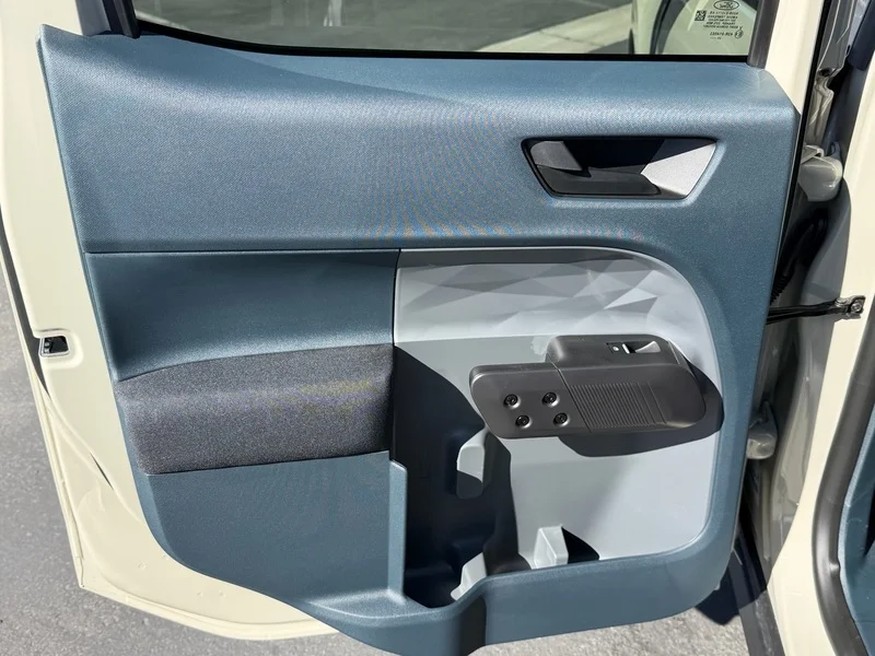 Used 2025 Desert Sand Ford XL image 17