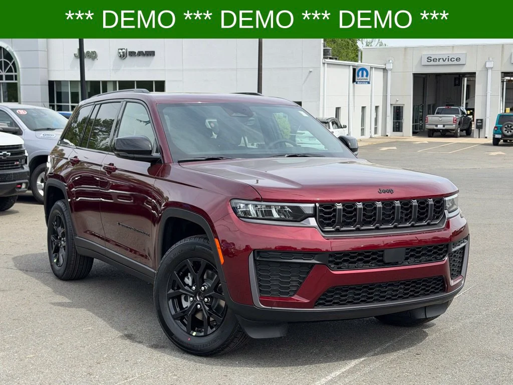 Used 2026 Red Jeep Altitude image 1