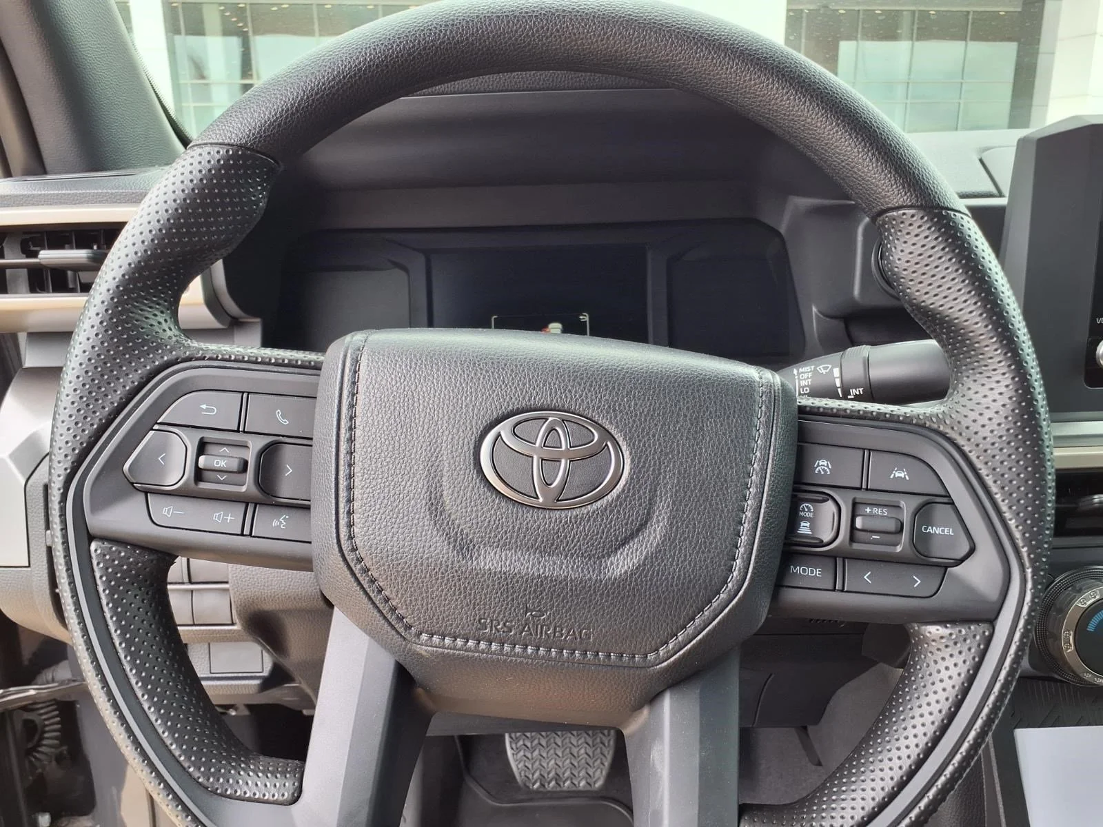2026 Toyota Tacoma SR5 - Photo 16