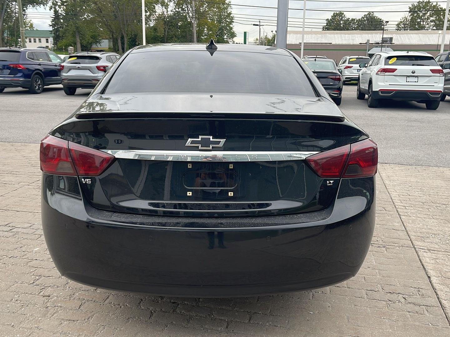 Used 2019 Black Chevrolet LT image 5