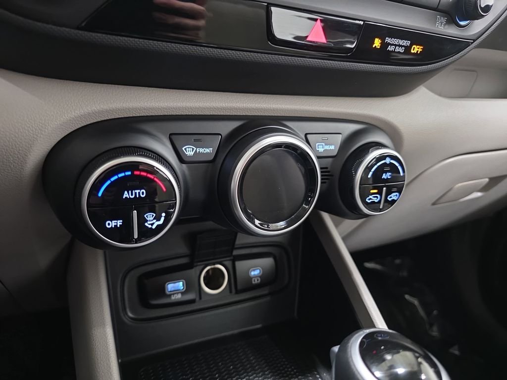 Used 2025 Ecotronic Gray Hyundai SEL image 22